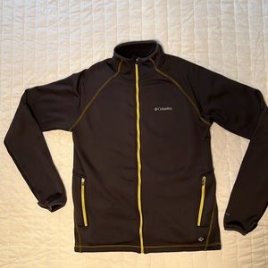 Men’s Columbia zip up sweater